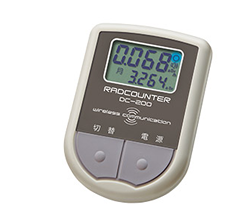 RADCOUNTER DC-200の放射線測定器