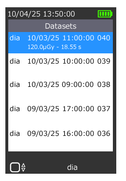 didoNEO は、10000件の測定結果を内部メモリに保存できる。画面には保存された測定結果の一覧が表示されている。